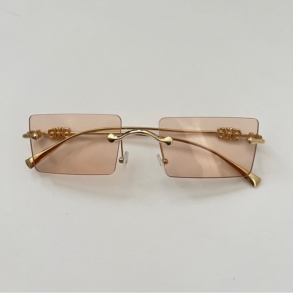 Y2K Peach Gold Square Rimless Sunglasses with generic case included - Picture 4 of 10